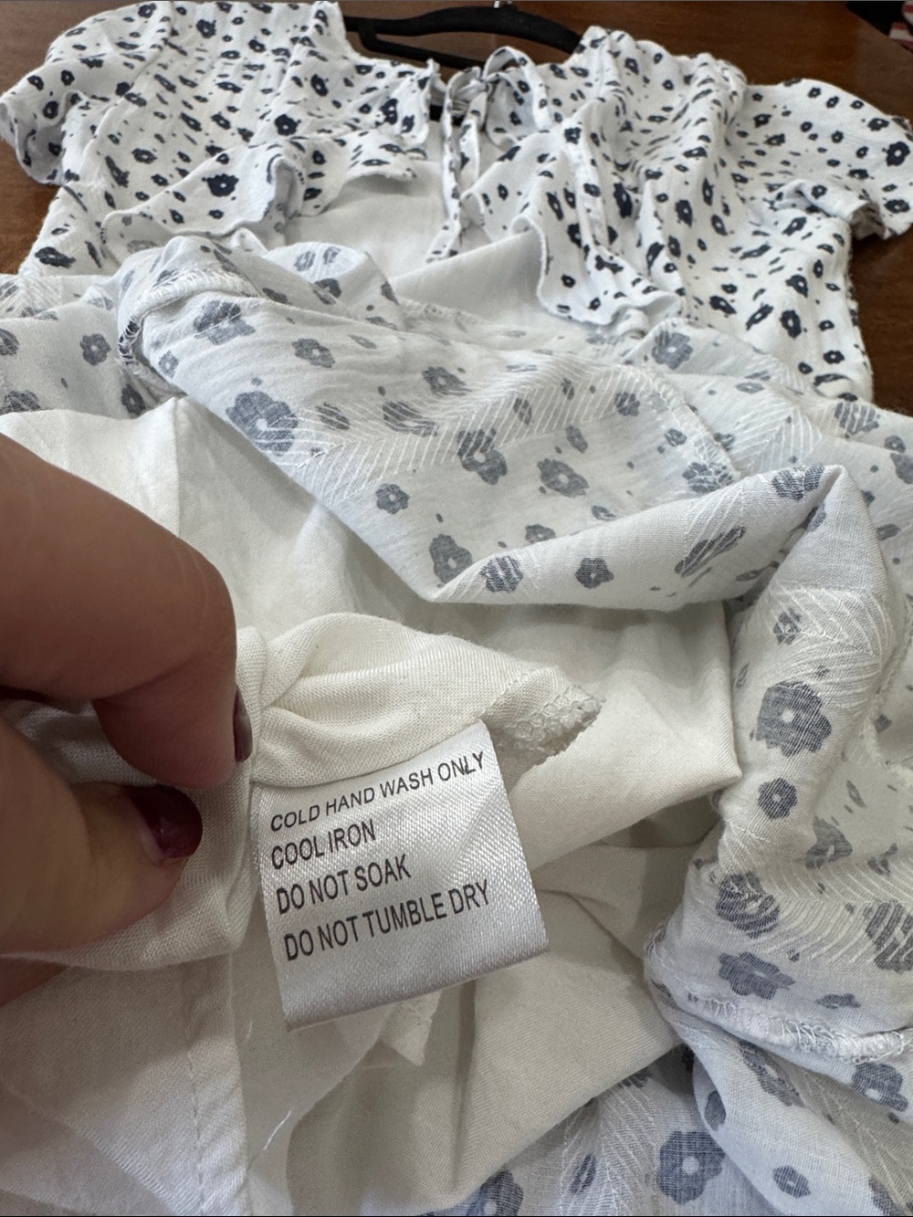Princess Polly White & Navy Floral Short Sleeve Fit-and-Flare Dress Open Back - Picture 15 of 16